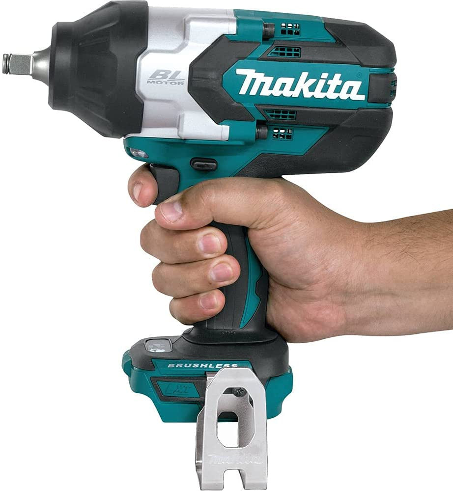 Makita kit with 11 tools + 3 bat + charger + 2 bags DLX1143BL3