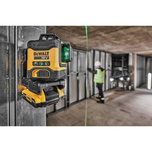 Green 3-line 360° self-leveling laser level with 18V Li-Ion 2Ah battery Dewalt DCLE34031D1