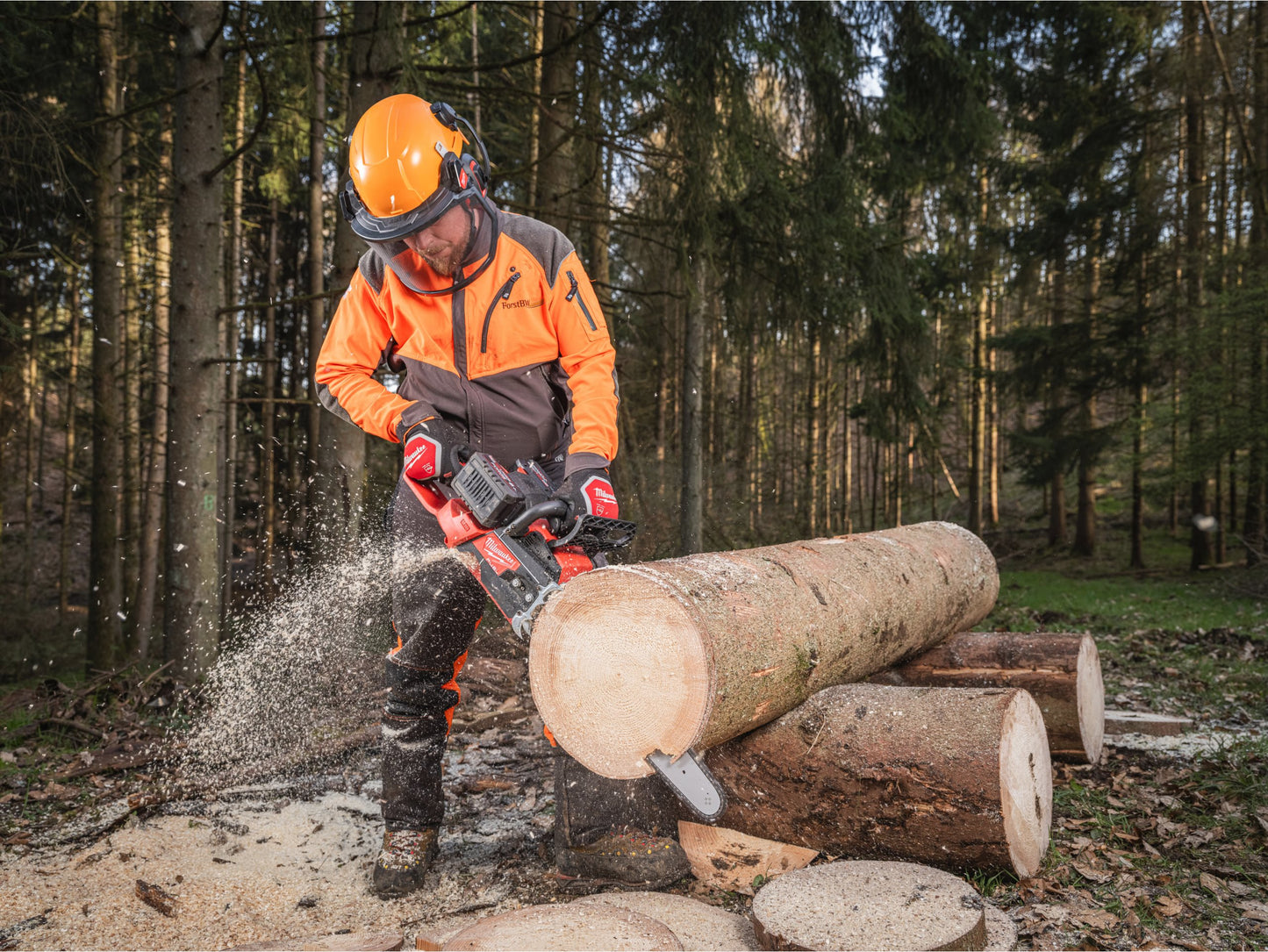 Milwaukee Forestry Cut-Resistant Gloves