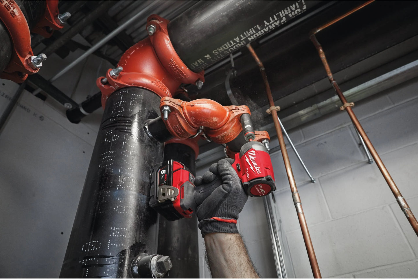 Atornillador de impacto M18 Fuel ¼″ hex + 2 bat 5Ah + cargador + maletín Milwaukee M18 FID3-502X