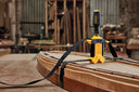 Tensor de Cinta 4,5m DeWalt DWHT83839-0 - Fotografía de uso